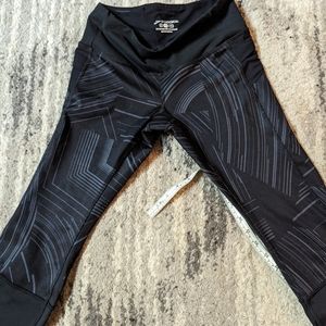 New, no tags, Brooks winter running tights, xs